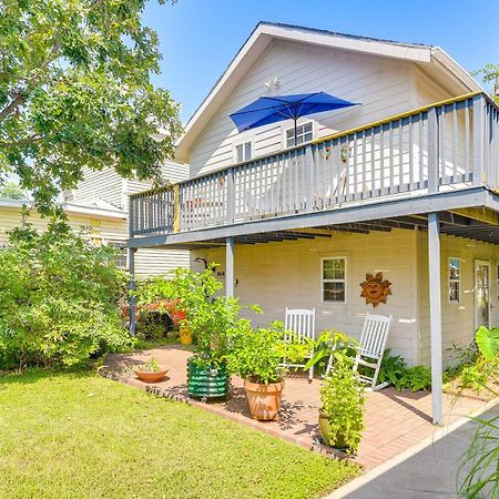 Cozy Galveston Apartment With Private Beach Pass! Zewnętrze zdjęcie