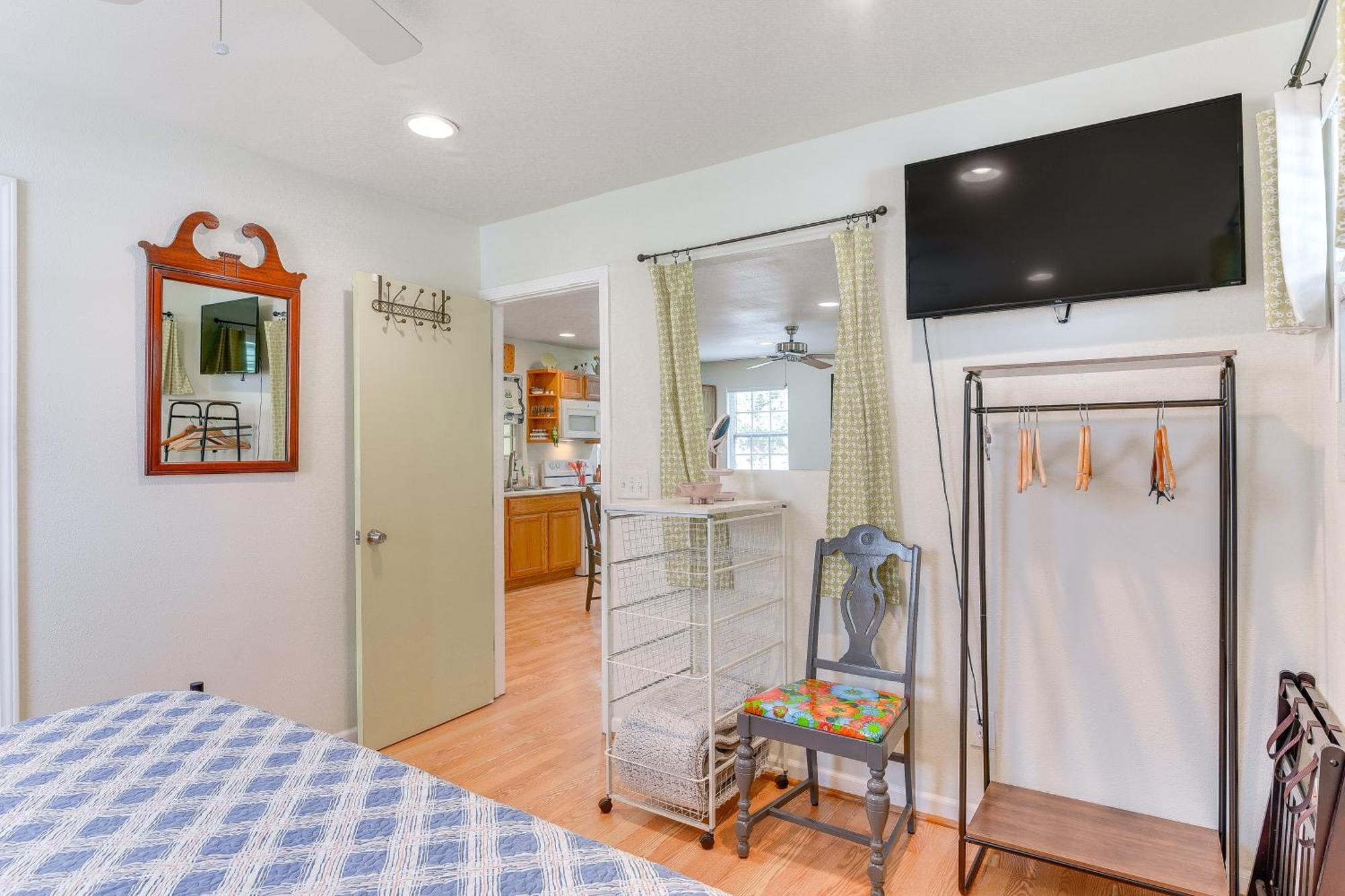 Cozy Galveston Apartment With Private Beach Pass! Zewnętrze zdjęcie