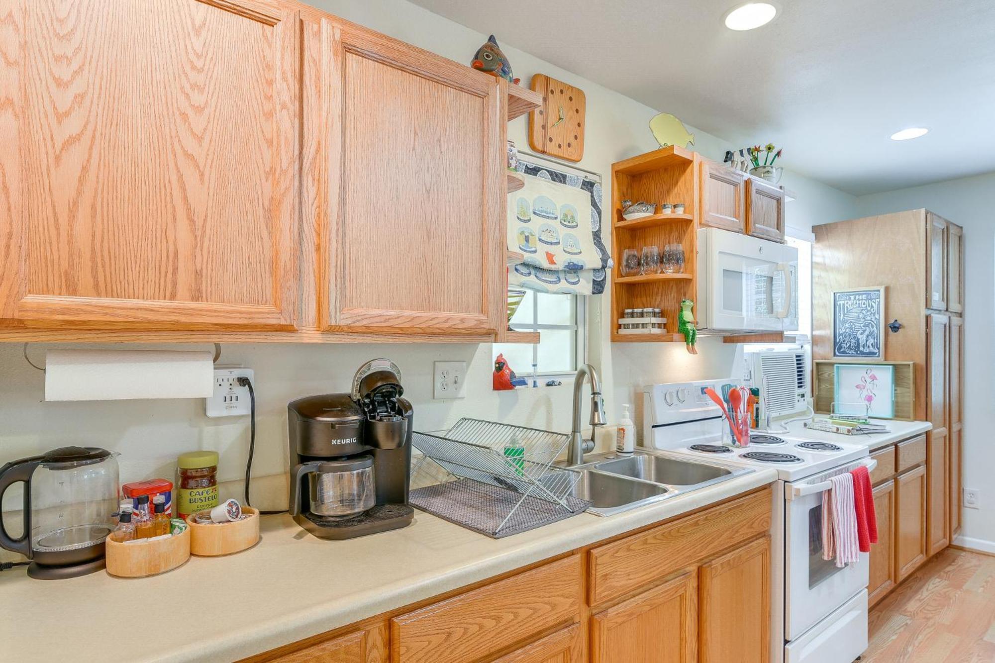 Cozy Galveston Apartment With Private Beach Pass! Zewnętrze zdjęcie