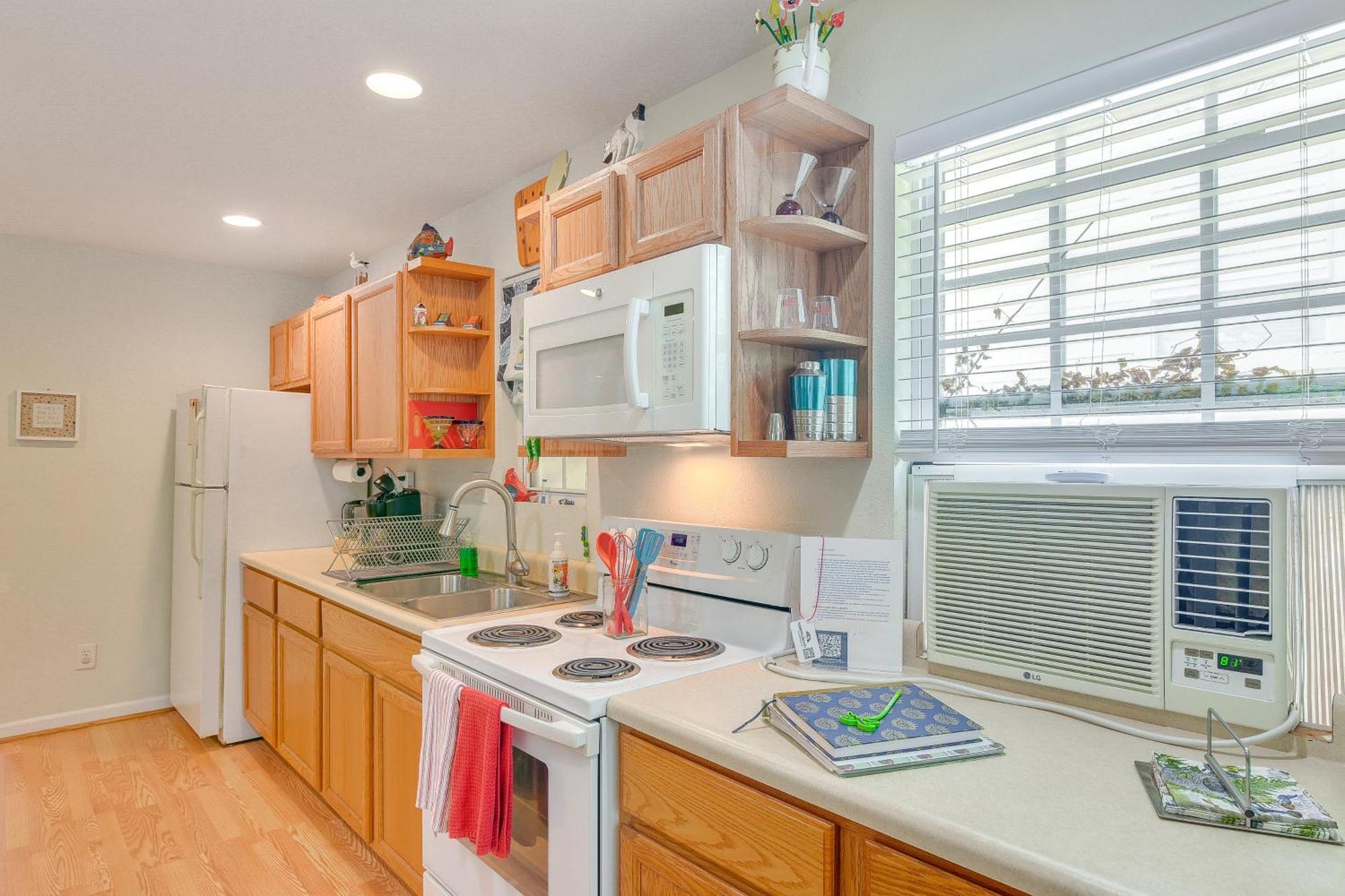 Cozy Galveston Apartment With Private Beach Pass! Zewnętrze zdjęcie